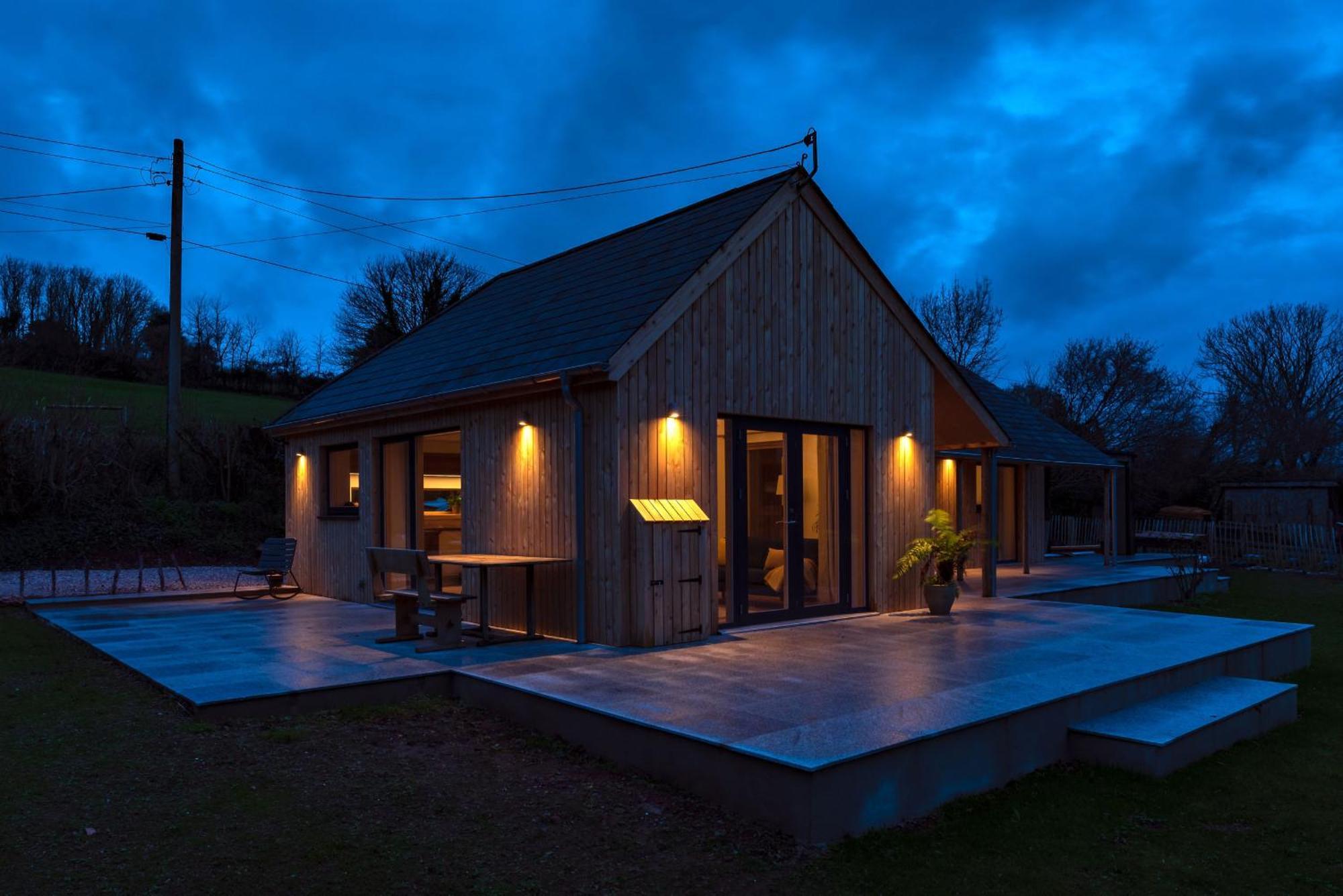 Sunnybrook - A Luxurious Carbon Neutral House Close To Beach, シャルドン エクステリア 写真