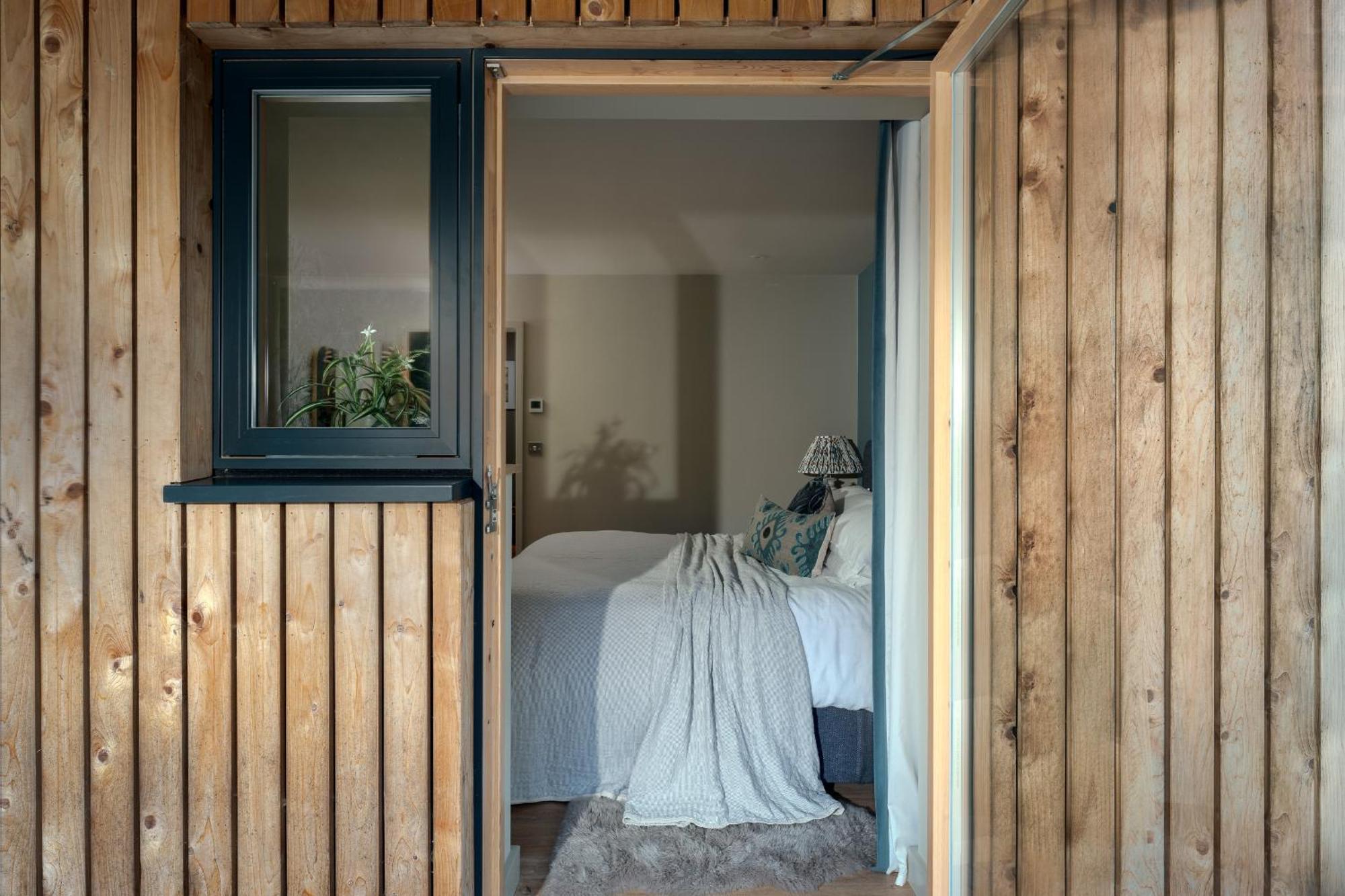 Sunnybrook - A Luxurious Carbon Neutral House Close To Beach, シャルドン エクステリア 写真