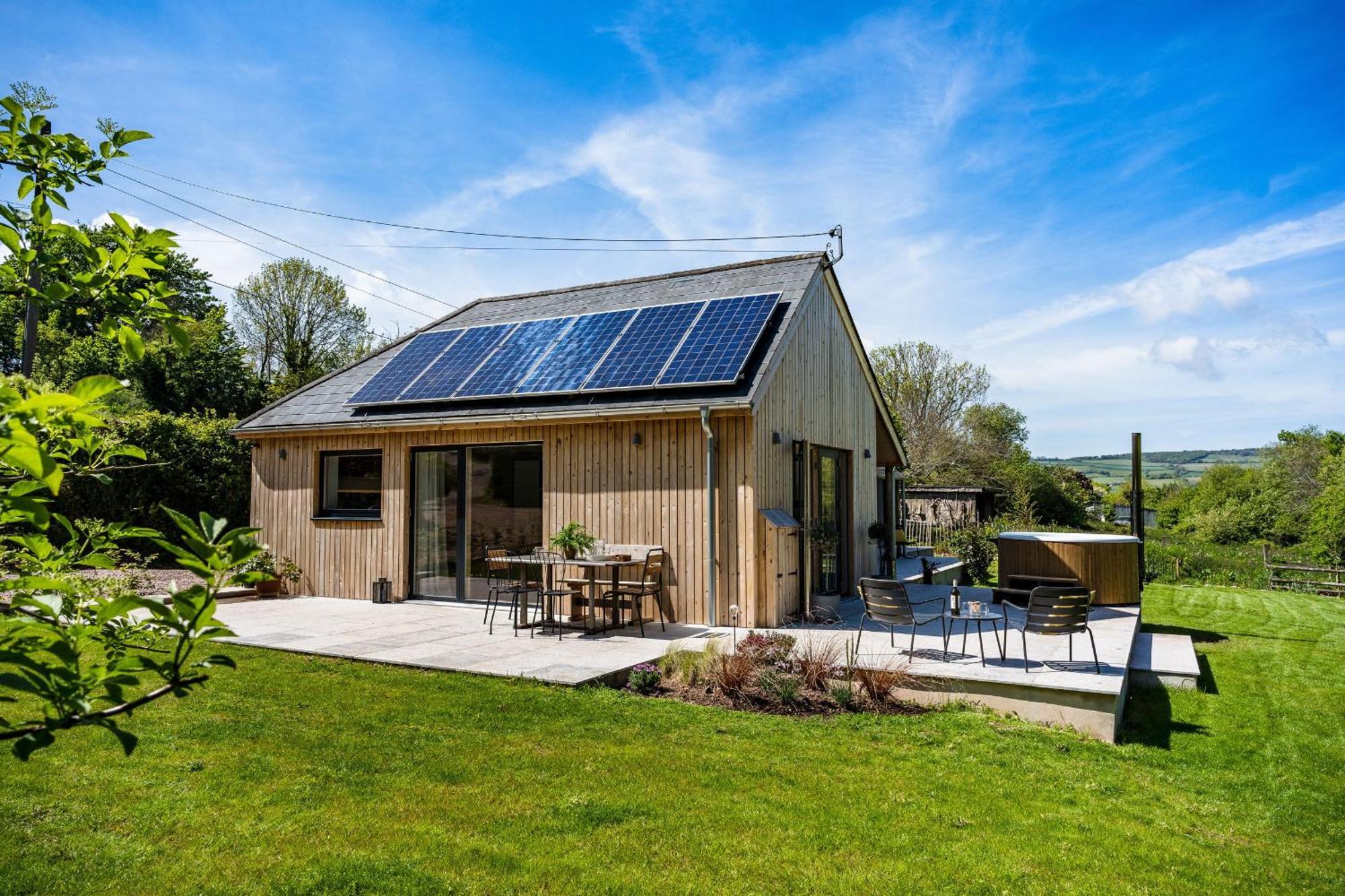Sunnybrook - A Luxurious Carbon Neutral House Close To Beach, シャルドン エクステリア 写真
