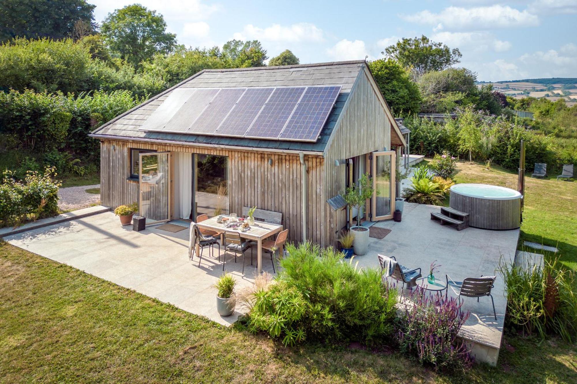 Sunnybrook - A Luxurious Carbon Neutral House Close To Beach, シャルドン エクステリア 写真