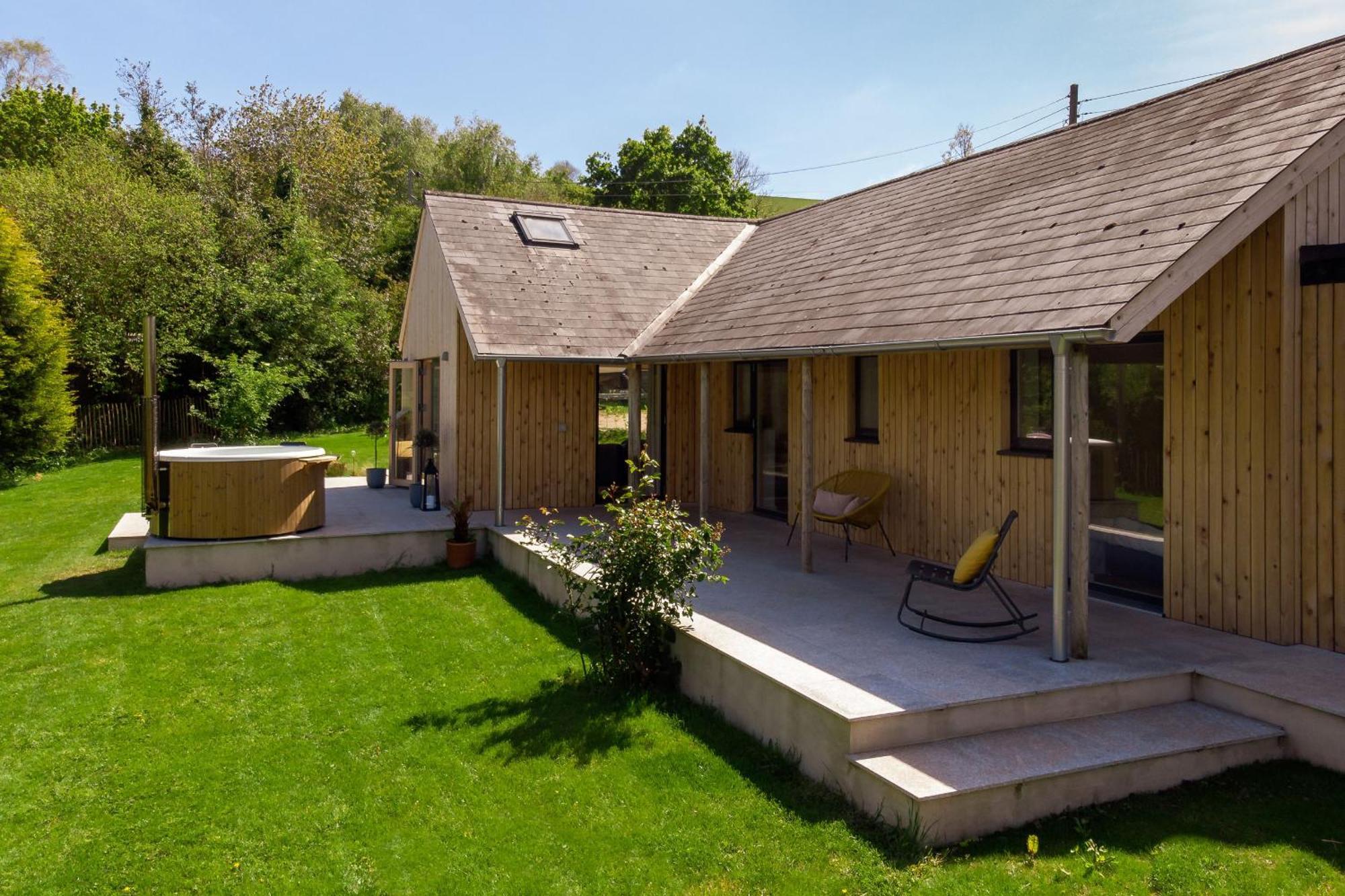 Sunnybrook - A Luxurious Carbon Neutral House Close To Beach, シャルドン エクステリア 写真